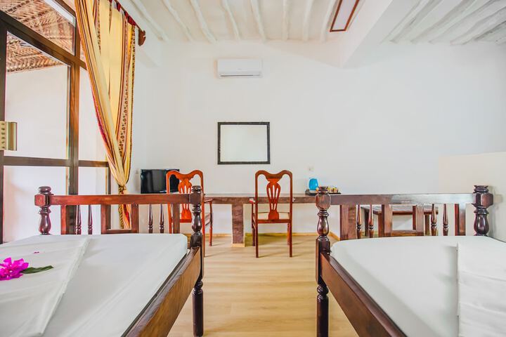 Room 14 of 56