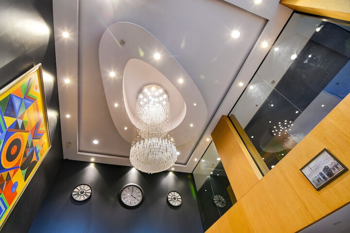 Hotel Interior 100 of 117