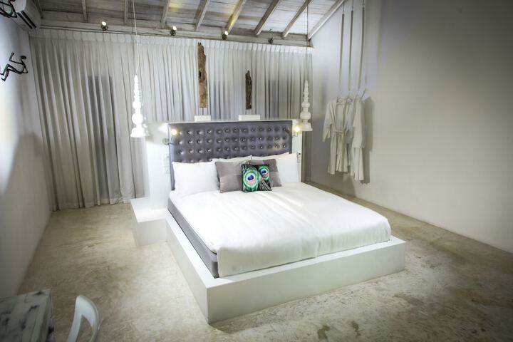 Room 16 of 95
