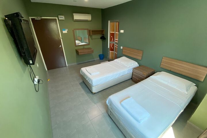 Room 26 of 31