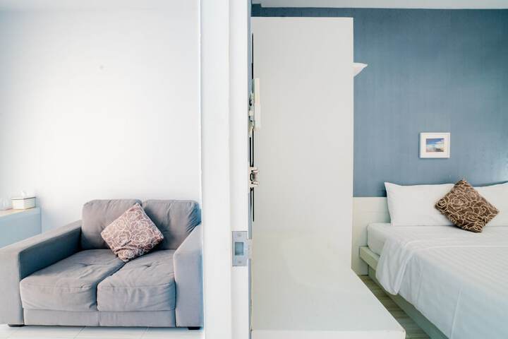 Room 14 of 135