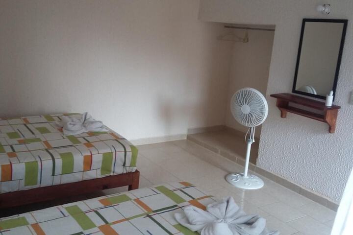 Room 18 of 31
