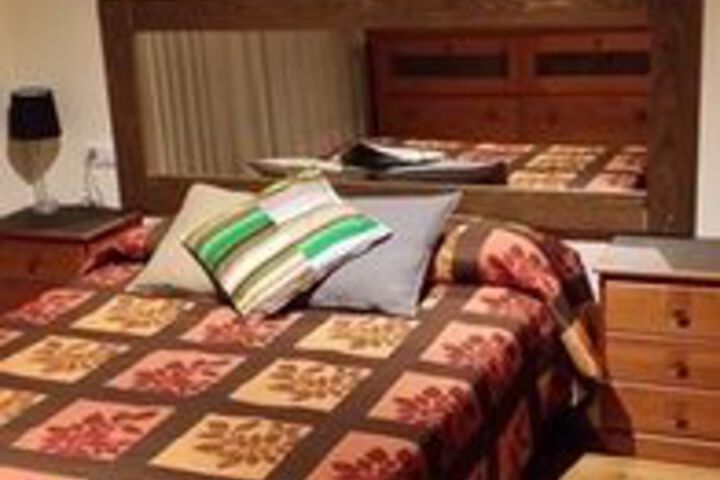 Studio in Oviedo With Wonderful City View and Wifi - 600 m From the Slopes