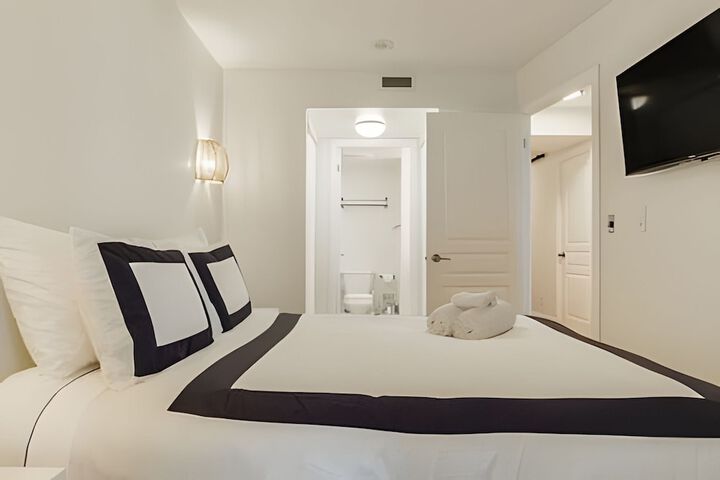 Room 25 of 157