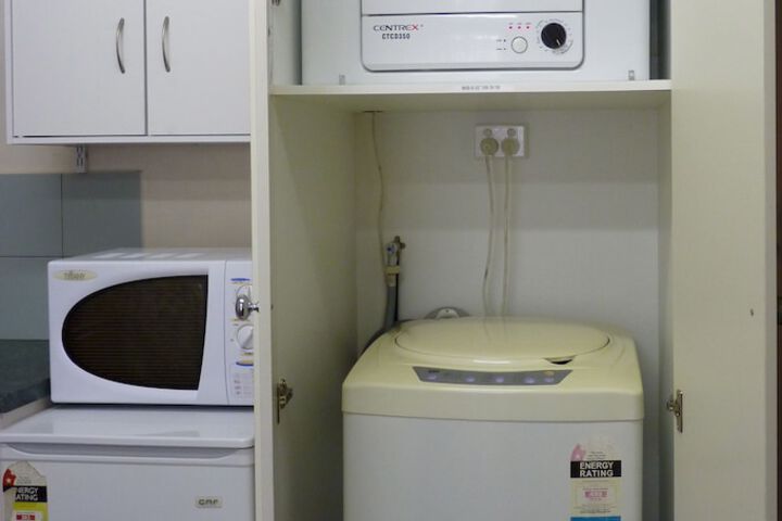Laundry 11 of 22
