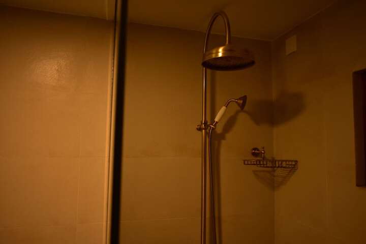 Room 6 of 41