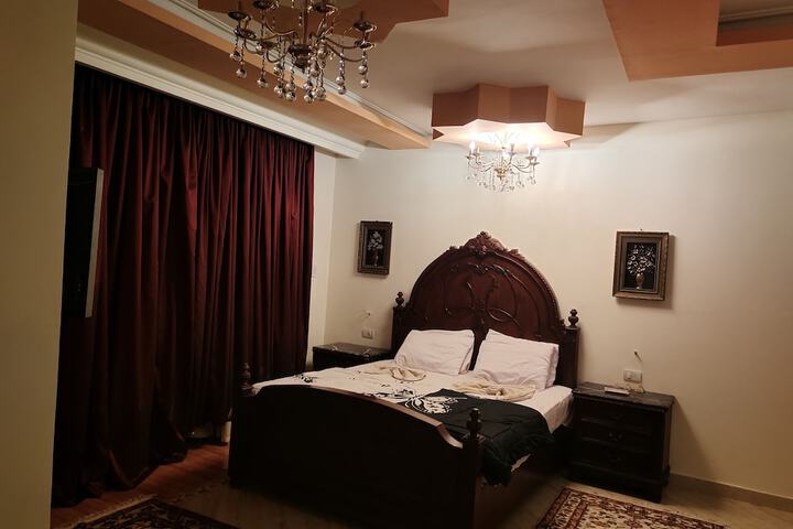 Room 7 of 21
