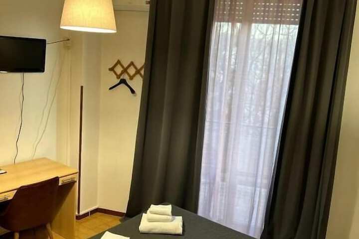 Room 13 of 41