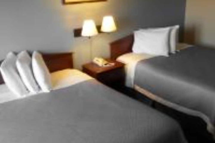 Room 21 of 48