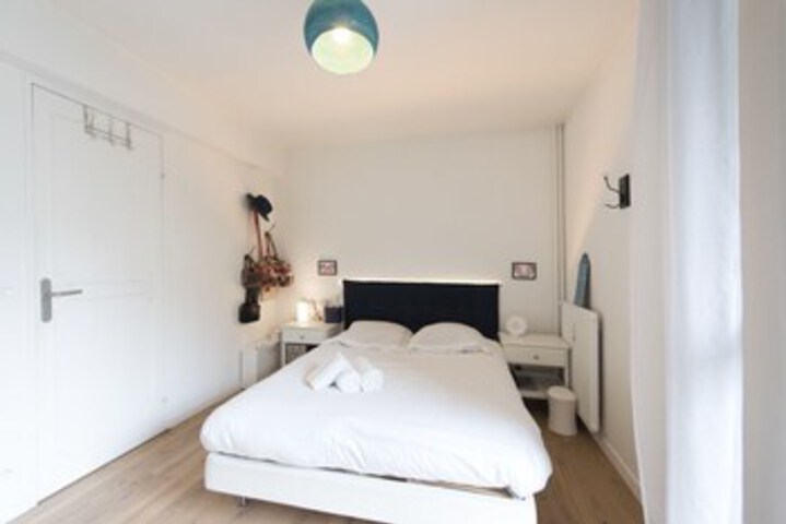 Room 12 of 12