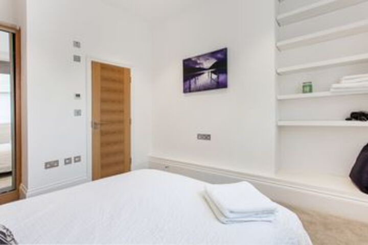 Room 19 of 43