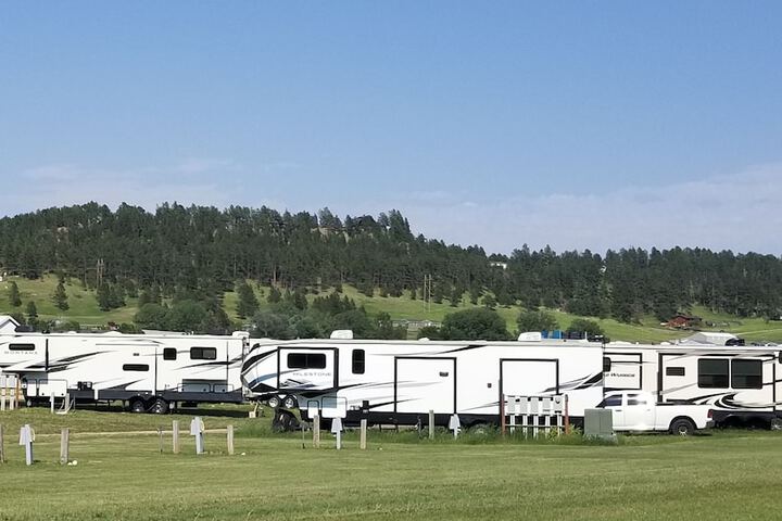 Property Grounds 28 of 42