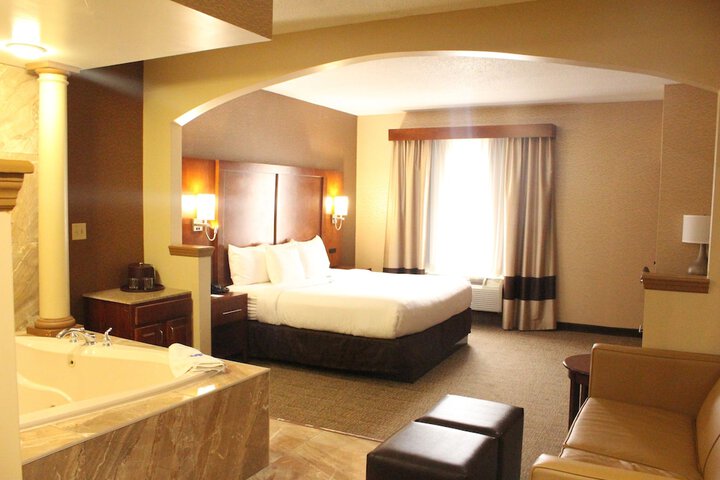 Suite 2 Queen Beds (18 of 51)
