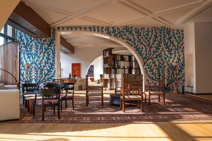 Hotel Interior 10 of 89