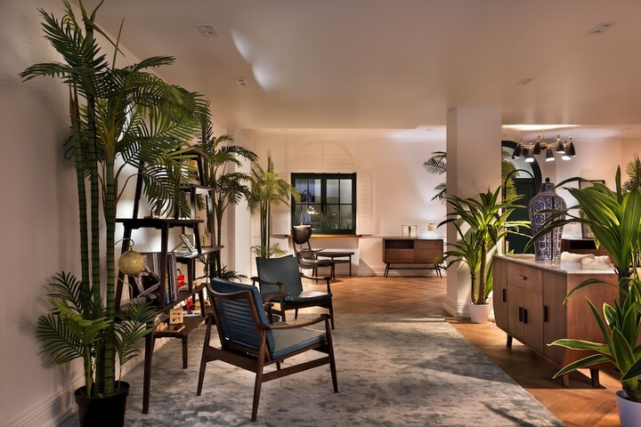 Hotel Interior 2 of 115