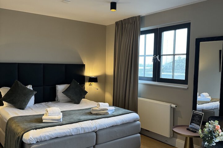 Room 21 of 47