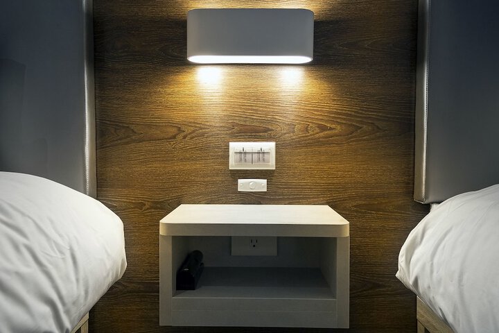 Room 12 of 53