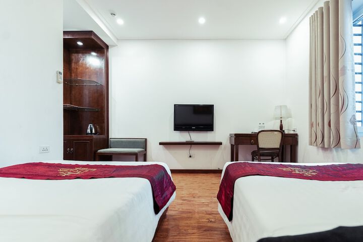 Room 25 of 51