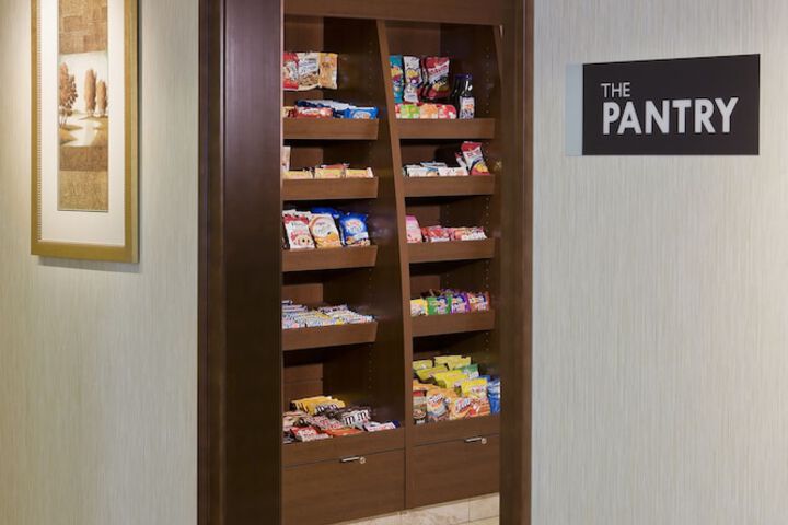 Snack bar