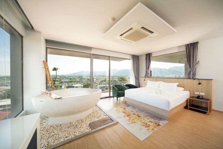 Room 204 of 336