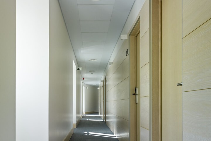 Ballroom/Hall 43 of 61