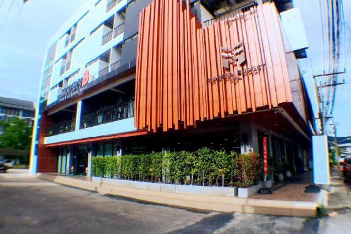 Modern Budget Hotel HatYai Thailand