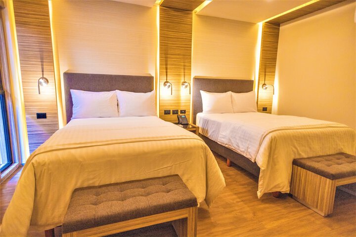 Room 46 of 115