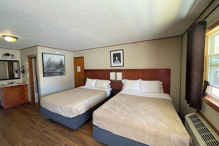 Room 18 of 82