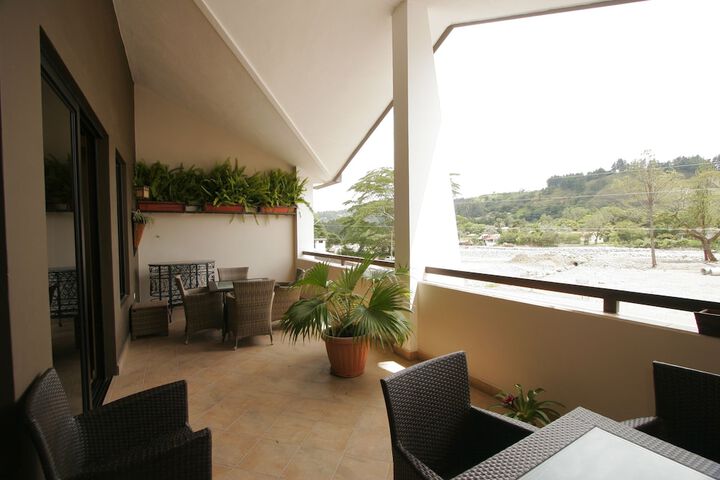 Terrace/Patio 44 of 72