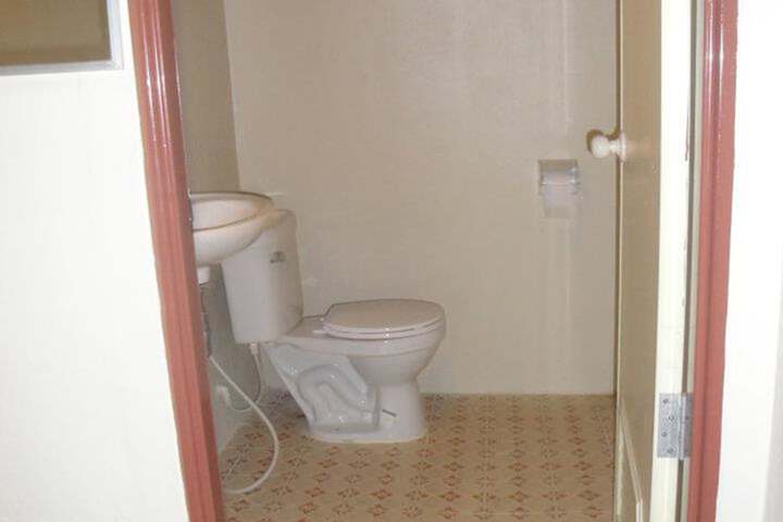 Room 7 of 17