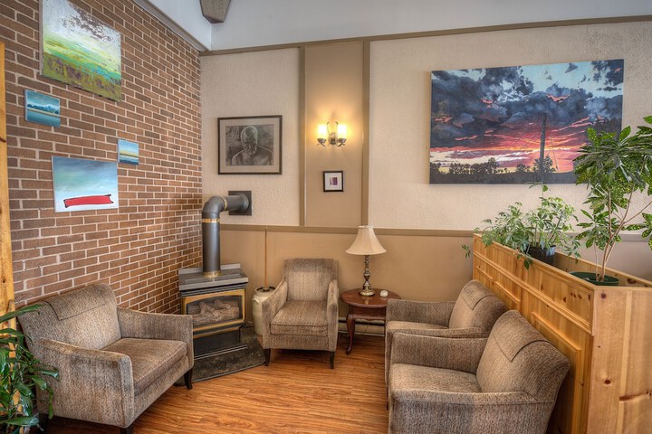 Hotel Interior 5 of 38