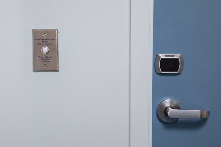Room 10 of 73