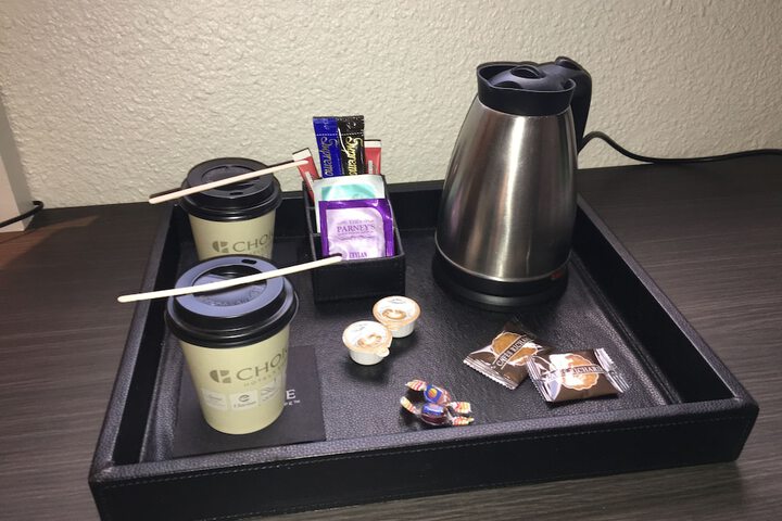 Breakfast/Coffee Service 28 of 49