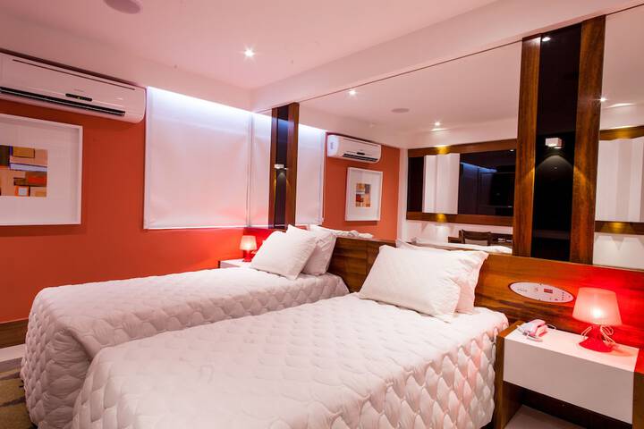 Room 31 of 105