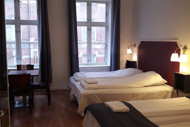 Room 17 of 56