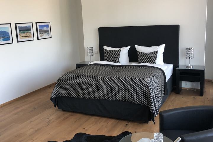 Room 15 of 62