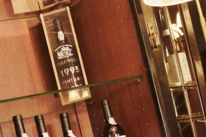 Lounge 50 of 60