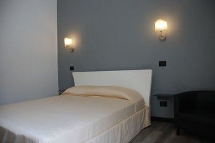 Room 14 of 20
