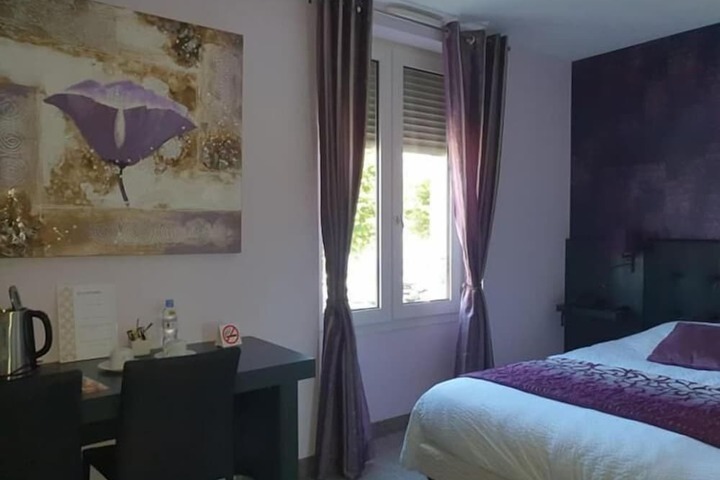 Room 3 of 54