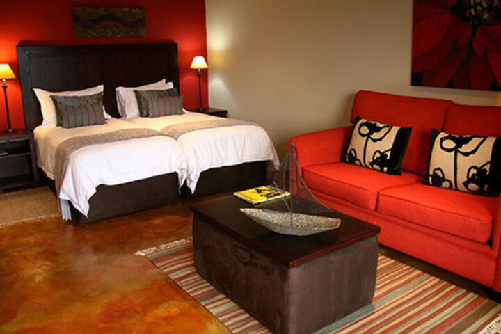 Room 10 of 37
