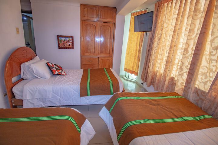 Room 13 of 48