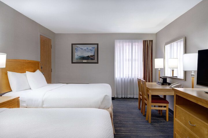 Room 9 of 31
