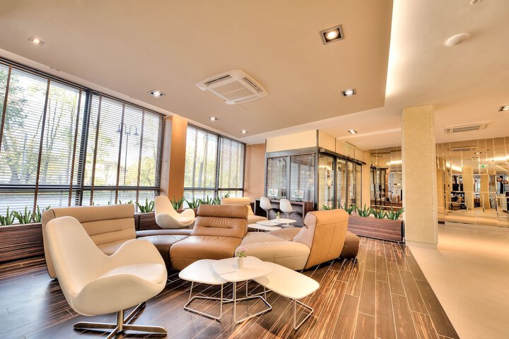 Lobby Entry