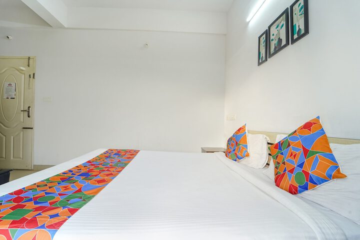 Room 11 of 39