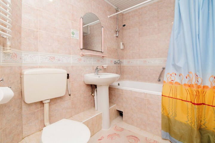 Room 20 of 26