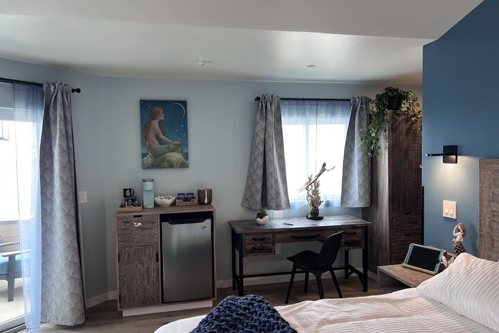Room 12 of 129