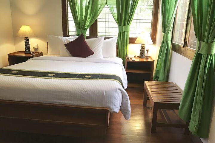 Room 8 of 39