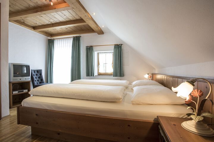 Room 20 of 44