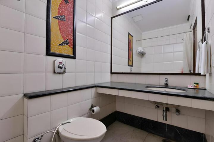 Photo 28