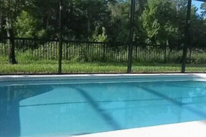 Pool 41 of 58